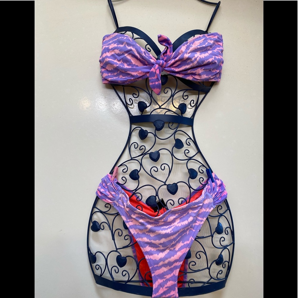 Victoria’s Secret bikini size size large